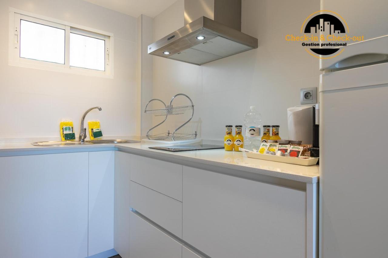 El Abanico Apartamento Con Vistas Apartment ตอร์เรโมลิโนส ภายนอก รูปภาพ